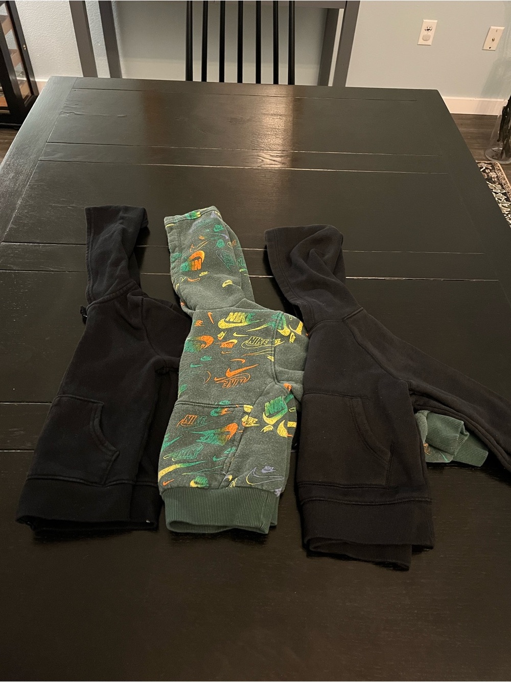 BUNDLE! Nike Kids Green Printed Skate Joggers